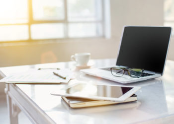 Elektroniczna dokumentacja medyczna dla fizjoterapeutów – jak dostosować się do nowych regulacji?